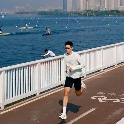 戴凡坤